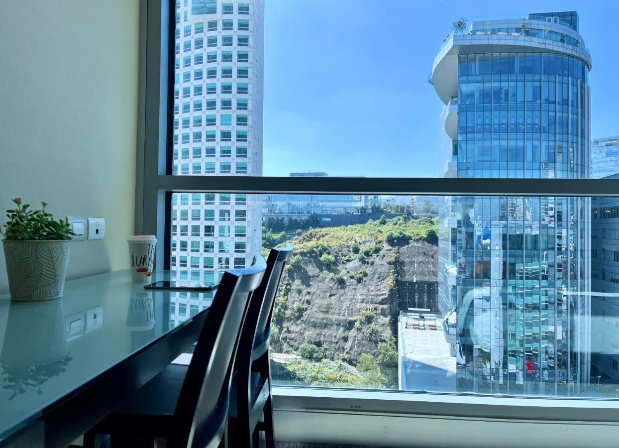 Stadia Suites Mexico City Santa Fe Esterno foto View from a condo in the complex