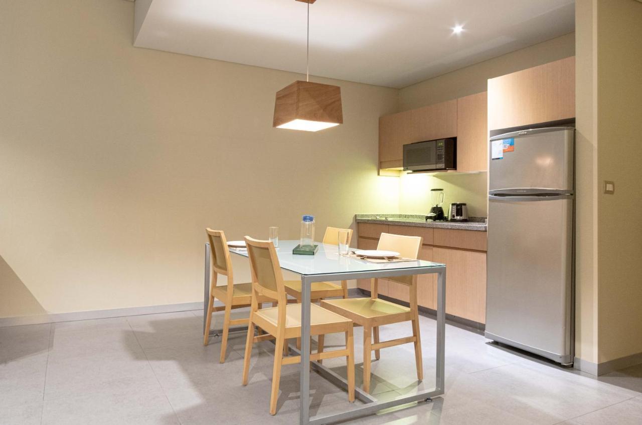 Stadia Suites Mexico City Santa Fe Esterno foto A typical kitchen in a serviced apartment