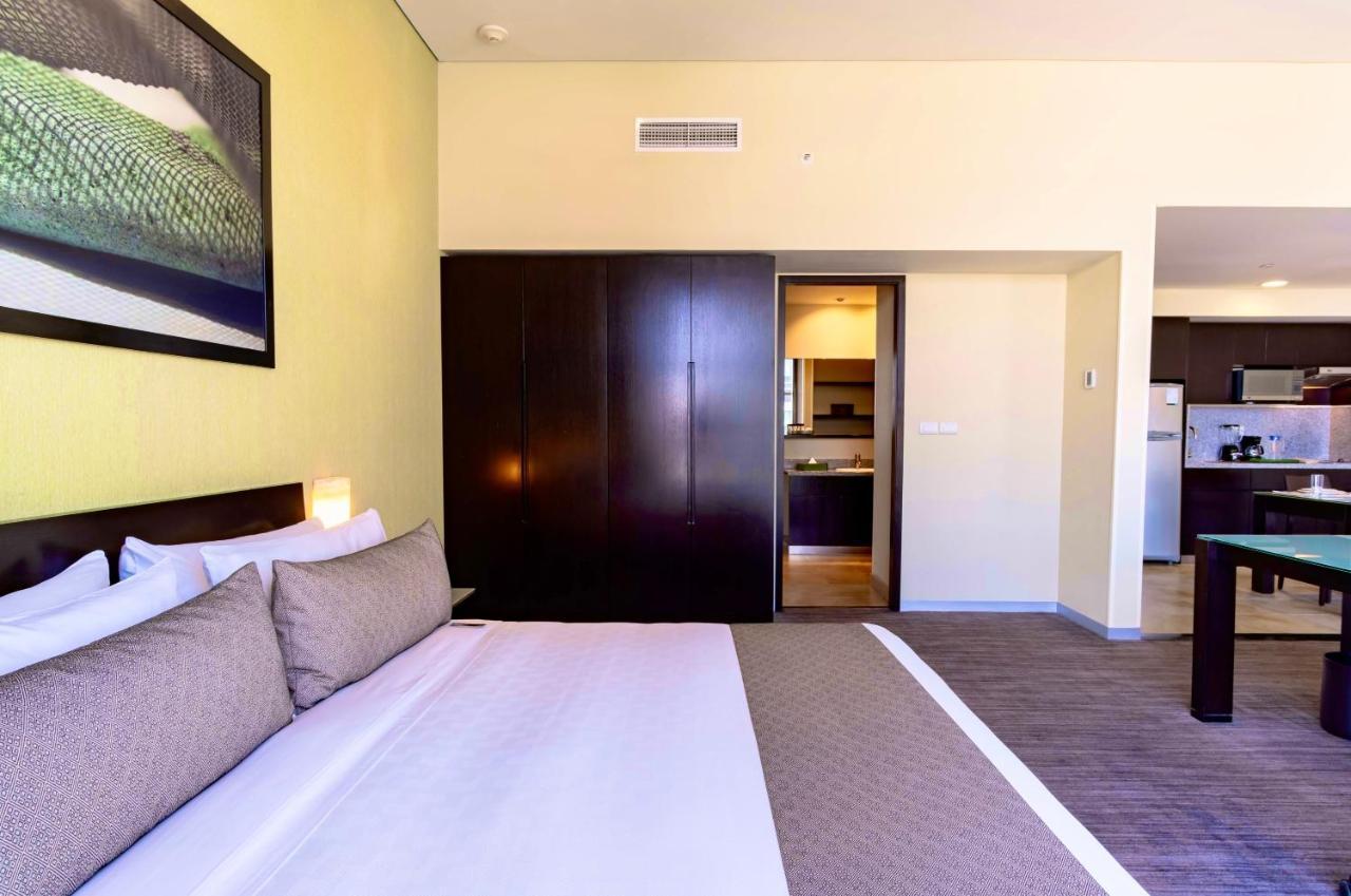 Stadia Suites Mexico City Santa Fe Esterno foto A typical studio apartment