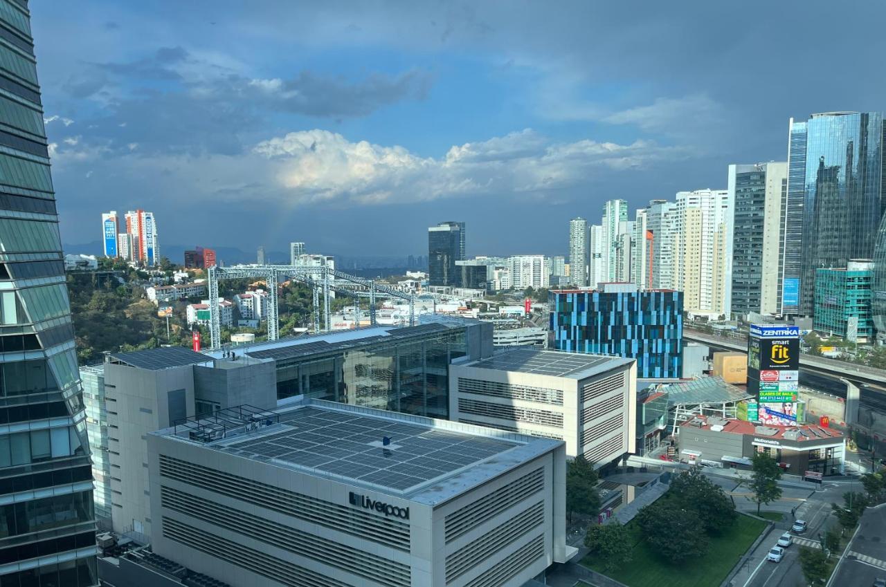 Stadia Suites Mexico City Santa Fe Esterno foto View of the city from the hotel
