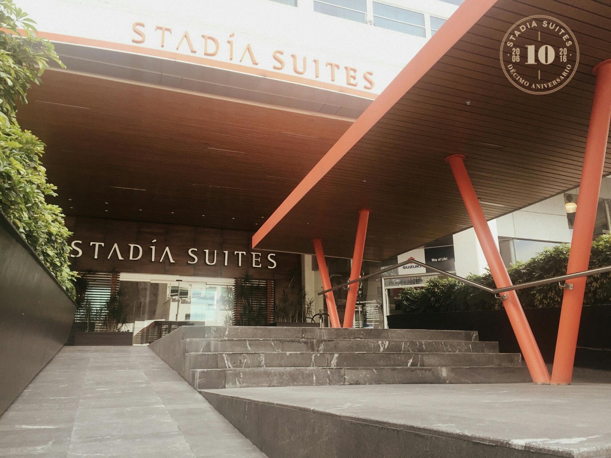 Stadia Suites Mexico City Santa Fe Esterno foto Stadium Suites